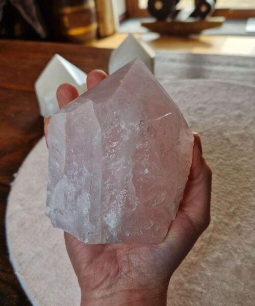 Large Rose Quartz Pink Crystal 24 Quartz Tower Points Polished Tip Gemstones Natural 951g H11.5xW8xD7cm - Image 8
