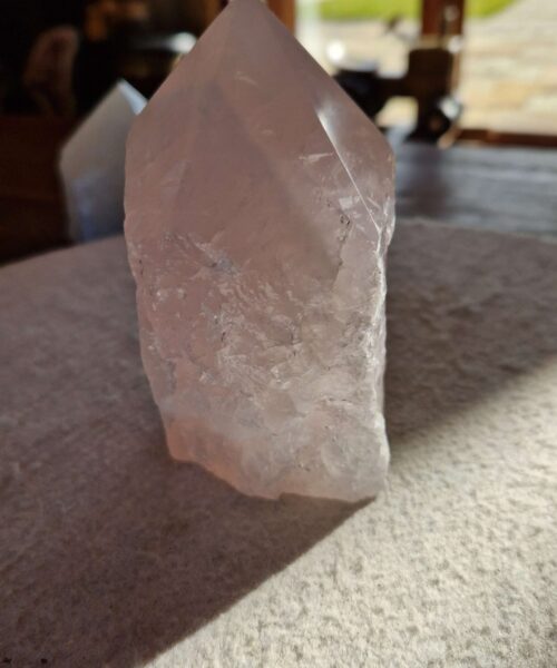 Large Rose Quartz Pink Crystal 29 Quartz Tower Points Polished Tip Gemstones Natural 973g H12xW8.5xD6cm - Image 6