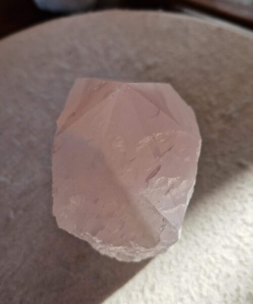 Large Rose Quartz Pink Crystal 29 Quartz Tower Points Polished Tip Gemstones Natural 973g H12xW8.5xD6cm - Image 7