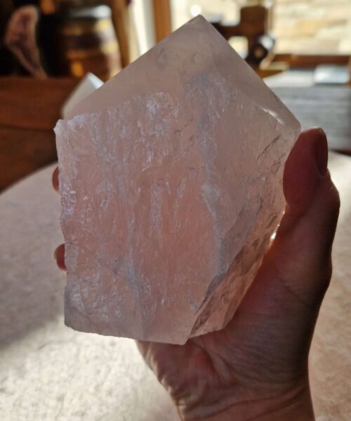 Large Rose Quartz Pink Crystal 29 Quartz Tower Points Polished Tip Gemstones Natural 973g H12xW8.5xD6cm - Image 8