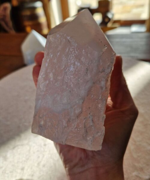 Large Rose Quartz Pink Crystal 29 Quartz Tower Points Polished Tip Gemstones Natural 973g H12xW8.5xD6cm - Image 9