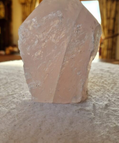 Large Rose Quartz Pink Crystal 29 Quartz Tower Points Polished Tip Gemstones Natural 973g H12xW8.5xD6cm