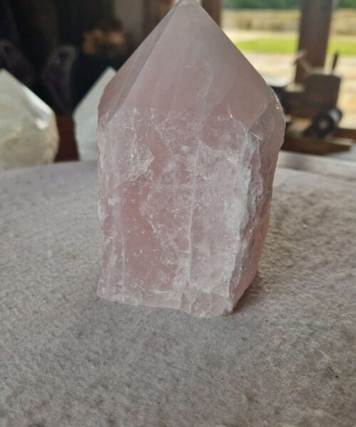 Large Rose Quartz Pink Crystal 35 Quartz Tower Points Polished Tip Gemstones Natural 1.144g H12x10xD8.5cm - Image 3