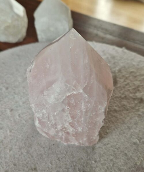 Large Rose Quartz Pink Crystal 35 Quartz Tower Points Polished Tip Gemstones Natural 1.144g H12x10xD8.5cm - Image 7