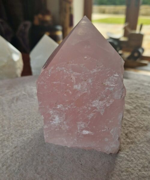 Large Rose Quartz Pink Crystal 36 Quartz Tower Points Polished Tip Gemstones Natural 1.081g H11.5xW8xD8cm