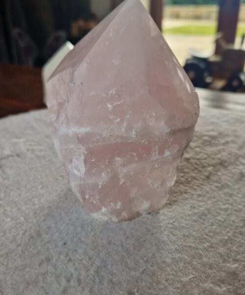 Large Rose Quartz Pink Crystal 37 Quartz Tower Points Polished Tip Gemstones Natural 1.024g H12xW9xD7cm