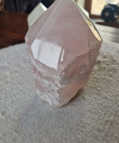 Large Rose Quartz Pink Crystal 37 Quartz Tower Points Polished Tip Gemstones Natural 1.024g H12xW9xD7cm - Image 4
