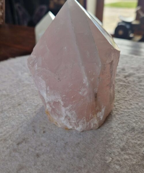 Large Rose Quartz Pink Crystal 38 Quartz Tower Points Polished Tip Gemstones Natural 1.062g H11xW9.5xD8cm - Image 4