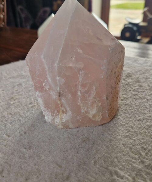 Large Rose Quartz Pink Crystal 38 Quartz Tower Points Polished Tip Gemstones Natural 1.062g H11xW9.5xD8cm - Image 5