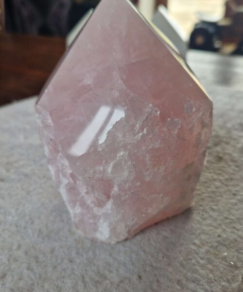 Large Rose Quartz Pink Crystal 39 Quartz Tower Points Polished Tip Gemstones Natural 1.145g H11xW9xD8.5cm - Image 4