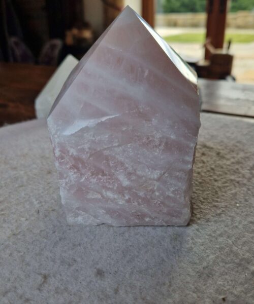 Large Rose Quartz Pink Crystal 44 Quartz Tower Points Polished Tip Gemstones Natural 1.216g H11.5xW8xD8cm - Image 3