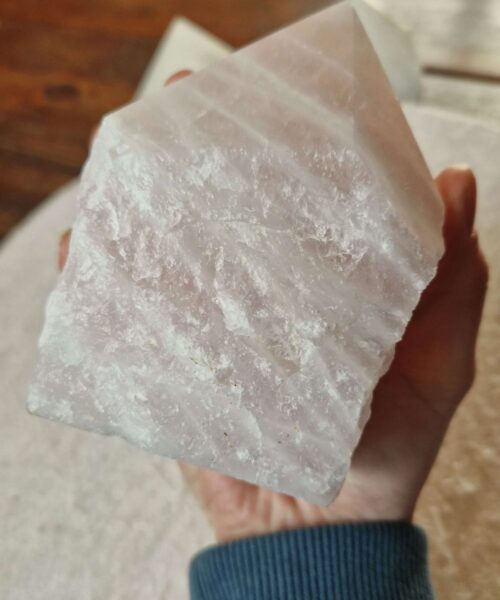 Large Rose Quartz Pink Crystal 44 Quartz Tower Points Polished Tip Gemstones Natural 1.216g H11.5xW8xD8cm - Image 7