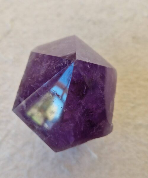 Large Premium Amethyst Quartz Purple 32 Crystal Quartz Point Tower 734g H11.5xW8xD6cm - Image 7