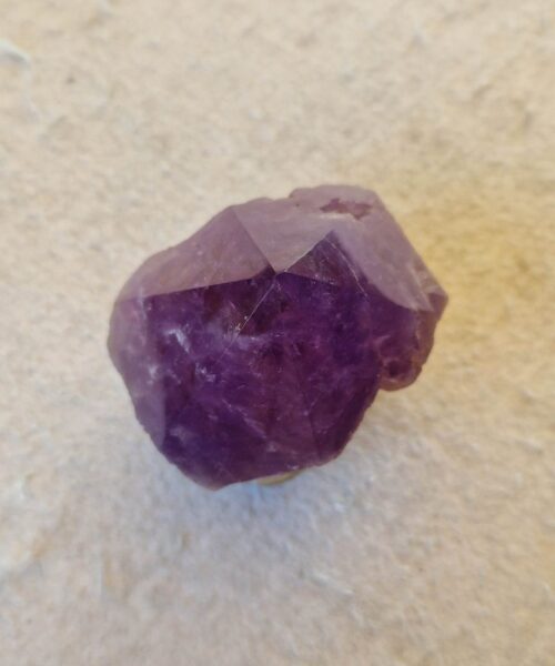 Large Premium Amethyst Quartz Purple 35 Crystal Quartz Point Tower 487g H8xW7.5xD6cm - Image 9