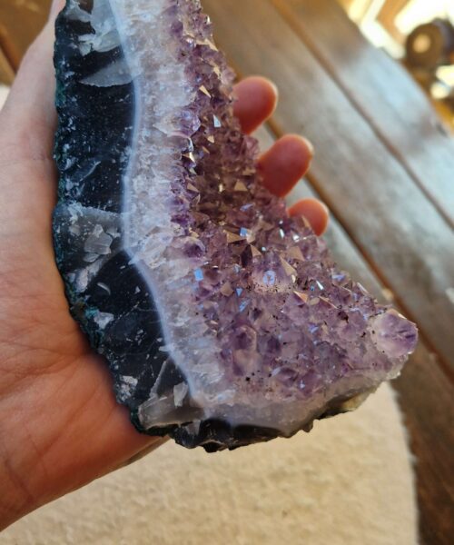 Large Premium High Grade Amethyst Raw Druzy Cluster Piece 110 - 782g H7xW9.5xD13cm - Image 9