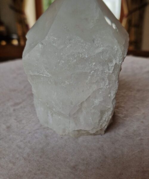 Large Clear Quartz White Crystal 52 Quartz Tower Points Polished Tip Gemstones Natural 1.074g H11.5xW8xD8cm - Image 3