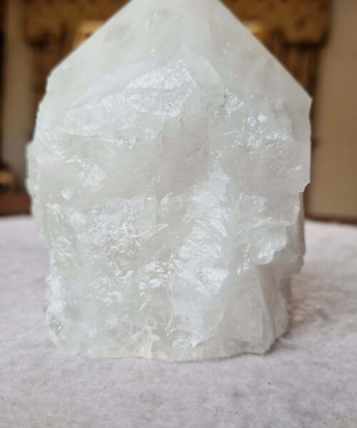 Large Clear Quartz White Crystal 52 Quartz Tower Points Polished Tip Gemstones Natural 1.074g H11.5xW8xD8cm