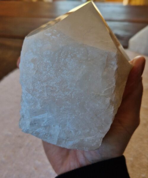 Large Clear Quartz White Crystal 62 Quartz Tower Points Polished Tip Gemstones Natural 1.165g H11.5xW8xD8cm - Image 8