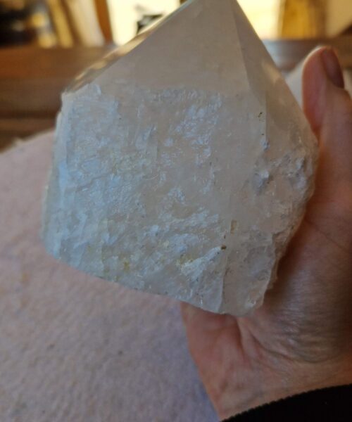 Large Clear Quartz White Crystal 63 Quartz Tower Points Polished Tip Gemstones Natural 1.089g H10xW8xD8cm - Image 9