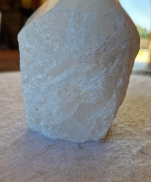 Large Clear Quartz White Crystal 65 Quartz Tower Points Polished Tip Gemstones Natural 913g H10.5xW8xD6.5cm - Image 3