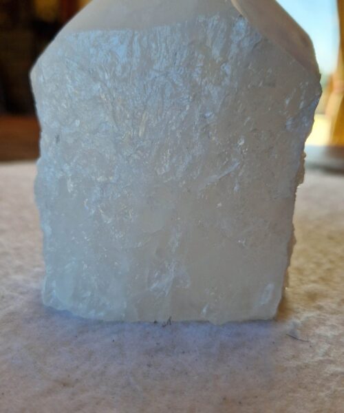 Large Clear Quartz White Crystal 65 Quartz Tower Points Polished Tip Gemstones Natural 913g H10.5xW8xD6.5cm