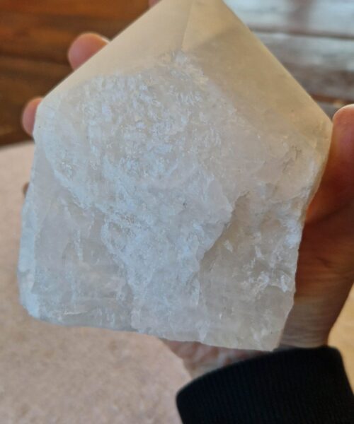 Large Clear Quartz White Crystal 66 Quartz Tower Points Polished Tip Gemstones Natural 1.181g H11xW9xD7cm - Image 8