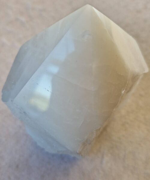 Large Clear Quartz White Crystal 68 Quartz Tower Points Polished Tip Gemstones Natural 1.035g H12.5xW8xD6cm - Image 6
