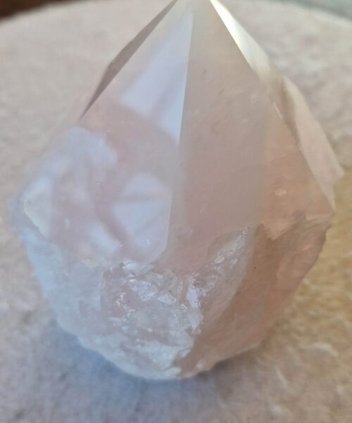Large Rose Quartz Pink Crystal 52 Quartz Tower Points Polished Tip Gemstones Natural 1.169g H11.5xW8xD8cm - Image 7