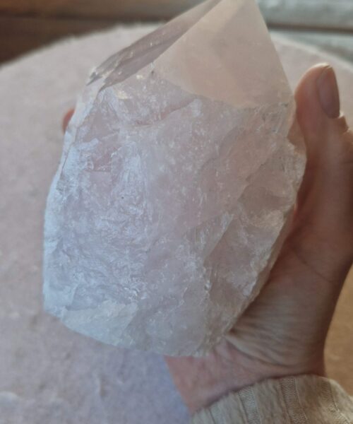 Large Rose Quartz Pink Crystal 52 Quartz Tower Points Polished Tip Gemstones Natural 1.169g H11.5xW8xD8cm - Image 10