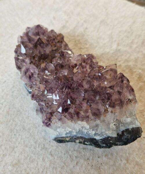 Large Premium High Grade Amethyst Raw Druzy Cluster Piece 113 - 697g H5.5xW15.5xD8cm - Image 6