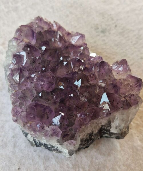 Large Premium High Grade Amethyst Raw Druzy Cluster Piece 115 - 774g H5.5xW13xD9cm - Image 4
