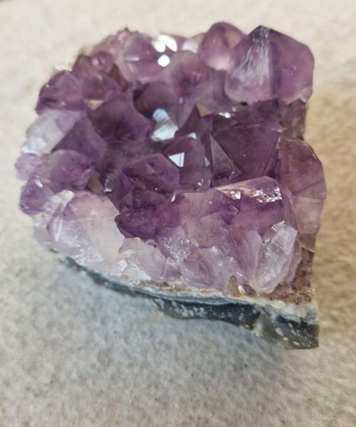 Large Premium High Grade Amethyst Raw Druzy Cluster Piece 116 - 682g H6.5xW9.5xD8cm - Image 6