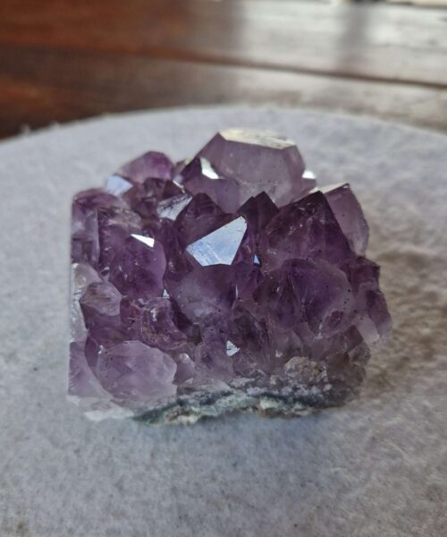 Large Premium High Grade Amethyst Raw Druzy Cluster Piece 125 - 725g H5.5xW10xD8cm - Image 9