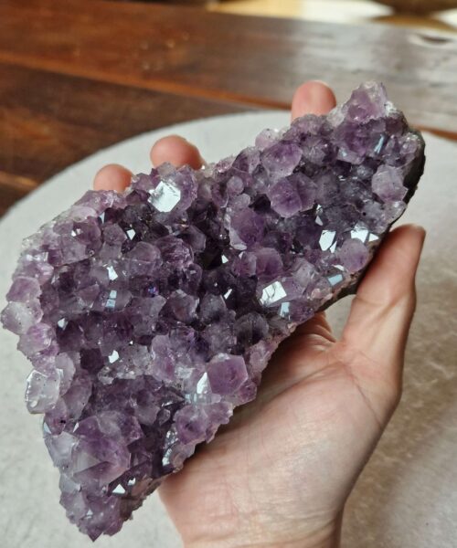 Large Premium High Grade Amethyst Raw Druzy Cluster Piece 130 - 898g H7.5xW17xD9cm - Image 4
