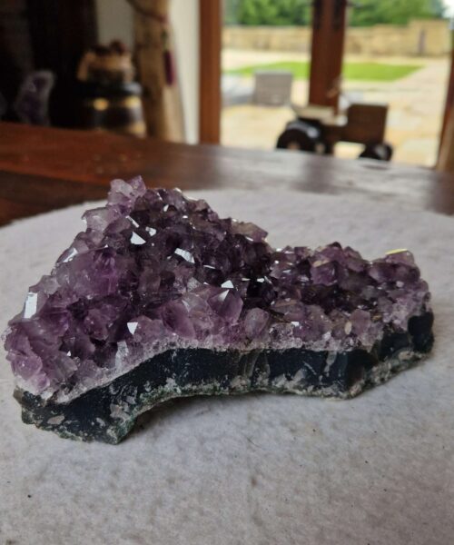 Alternative view of Large Premium High Grade Amethyst Raw Druzy Cluster Piece 130 - 898g H7.5xW17xD9cm