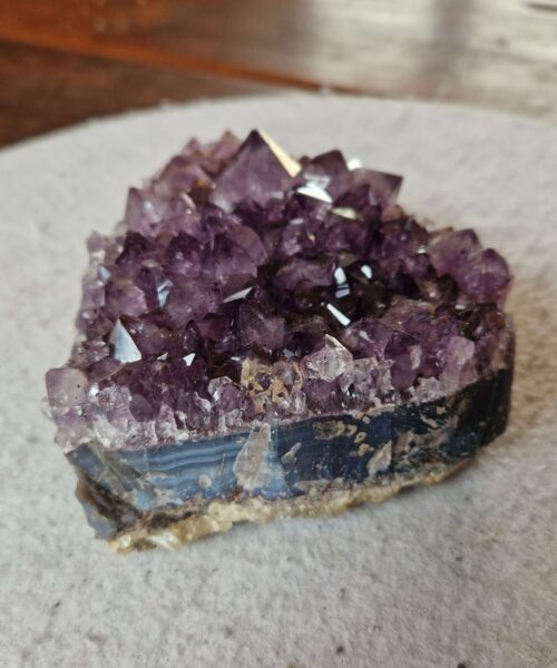 Large Premium High Grade Amethyst Raw Druzy Cluster Piece 131 - 861g H6xW12xD10cm - Image 7