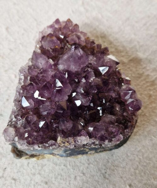 Large Premium High Grade Amethyst Raw Druzy Cluster Piece 131 - 861g H6xW12xD10cm - Image 6