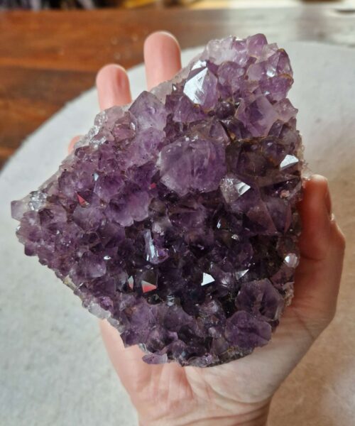 Large Premium High Grade Amethyst Raw Druzy Cluster Piece 131 - 861g H6xW12xD10cm - Image 5