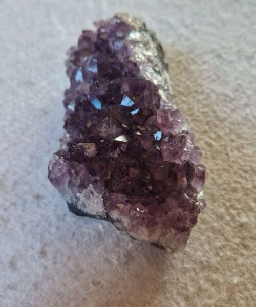 Premium High Grade Amethyst Druzy Cluster Piece 146 - 446g H5xW14xD6cm - Image 9