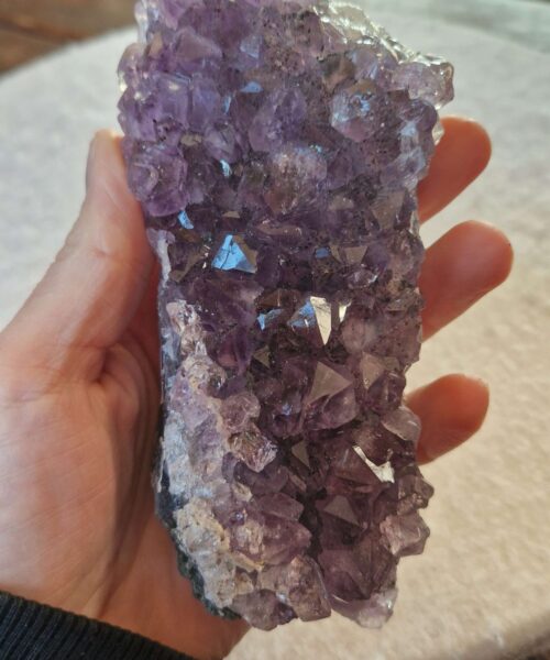 Premium High Grade Amethyst Druzy Cluster Piece 146 - 446g H5xW14xD6cm - Image 6
