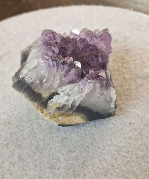 Premium High Grade Amethyst Druzy Cluster Piece 154 - 584g H6.5xW8.5xD7cm - Image 6