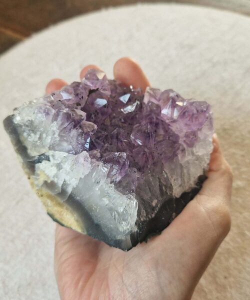 Premium High Grade Amethyst Druzy Cluster Piece 154 - 584g H6.5xW8.5xD7cm - Image 4