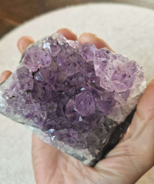 Premium High Grade Amethyst Druzy Cluster Piece 154 - 584g H6.5xW8.5xD7cm - Image 3