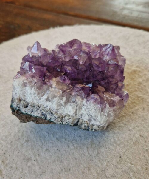 Large Premium High Grade Amethyst Raw Druzy Cluster Piece 169 - 758g H6.5xW10xD8cm - Image 7