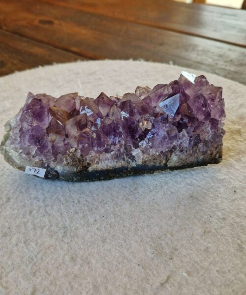 Large Premium High Grade Amethyst Raw Druzy Cluster Piece 172 - 695g H5.5xW15.5xD5.5cm - Image 7