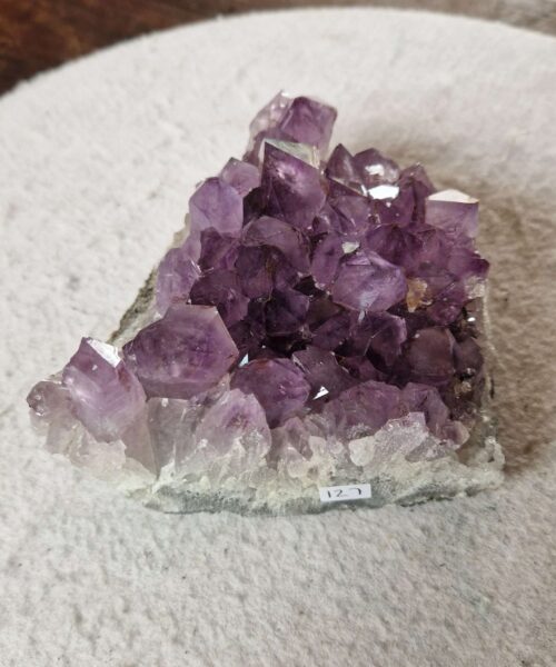 Large Premium High Grade Amethyst Raw Druzy Cluster Piece 127 - 1074g H7xW12xD11.5cm - Image 3