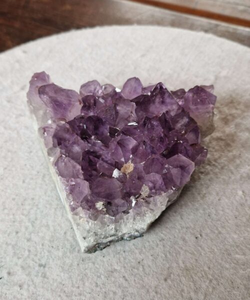 Large Premium High Grade Amethyst Raw Druzy Cluster Piece 127 - 1074g H7xW12xD11.5cm - Image 4