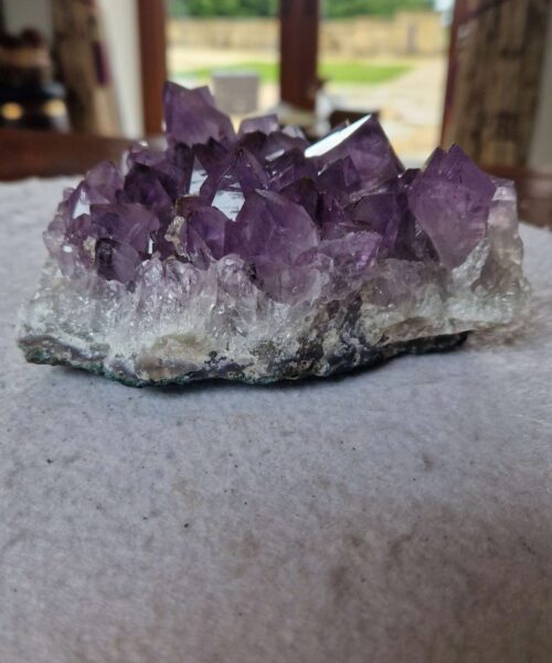 Large Premium High Grade Amethyst Raw Druzy Cluster Piece 127 - 1074g H7xW12xD11.5cm - Image 10