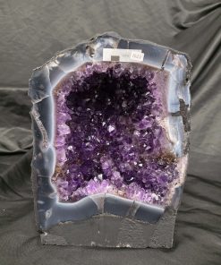 Amethyst Crystal Geode 1021 Premium Queen Grade 8.07kg H26xW18xD13cm