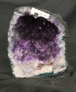 Amethyst Crystal Geode 1022 Premium Queen Grade 4.92kg H20xW18xD13cm